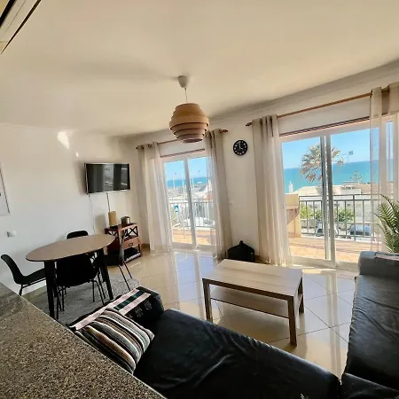 شقة Hofnar Sea View *